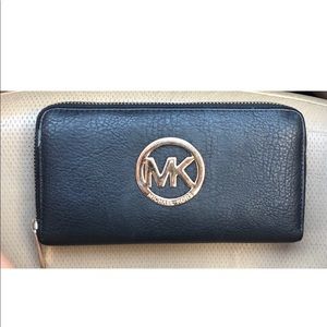 michael kors wallet